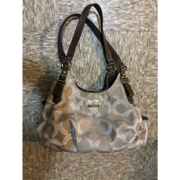 Coach Madison Op Art purse - Picture 2 of 8